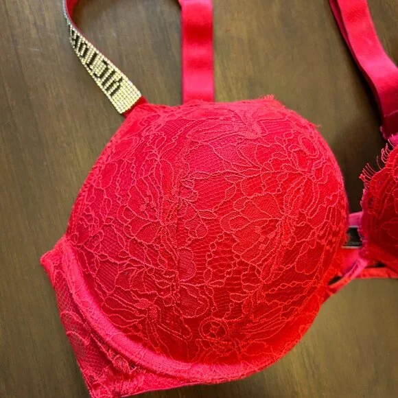 Victoria's Secret Women Very Sexy Push Up Bra Padded Underwire Red 34D Lace - Picture 12 of 16